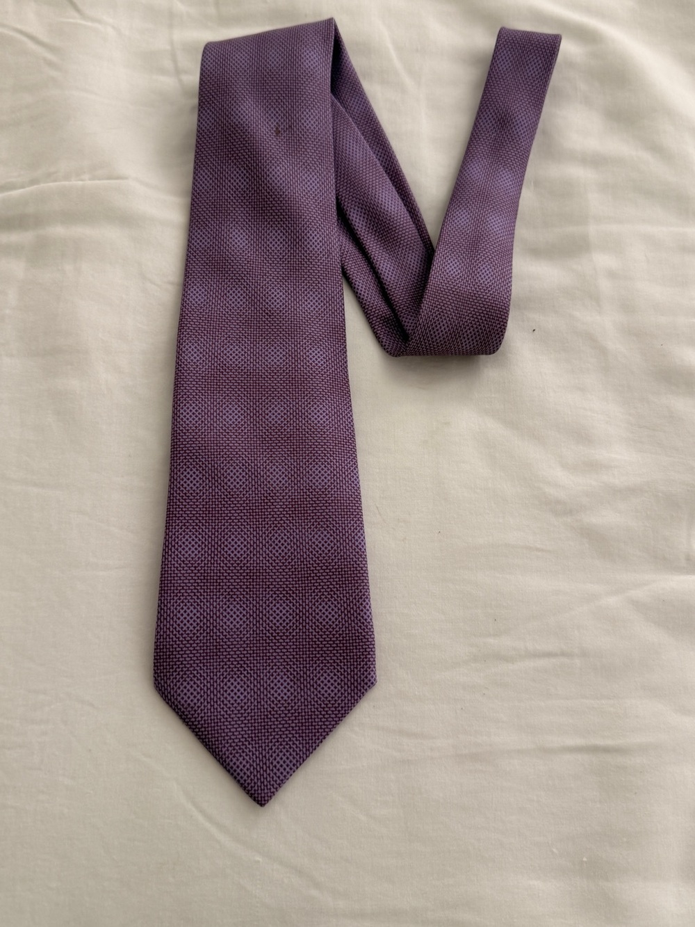 Hermes Men's Purple Textured Tie